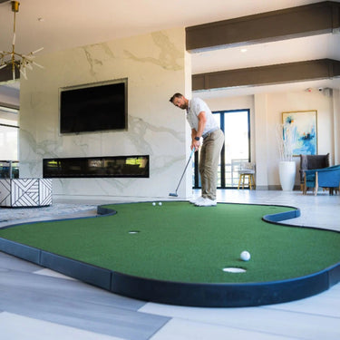 SIGPRO Double Break Putting Green - Golf My Space